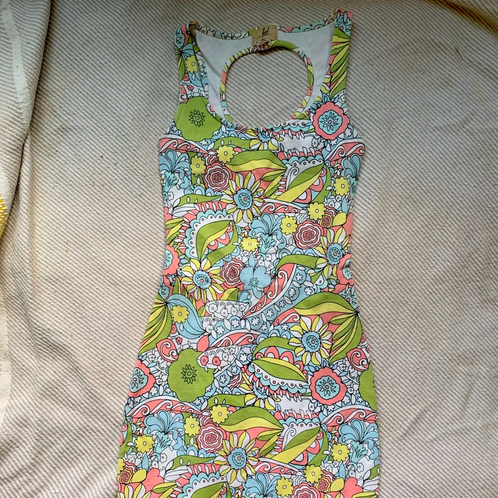 XS Women’s tight fitting dress